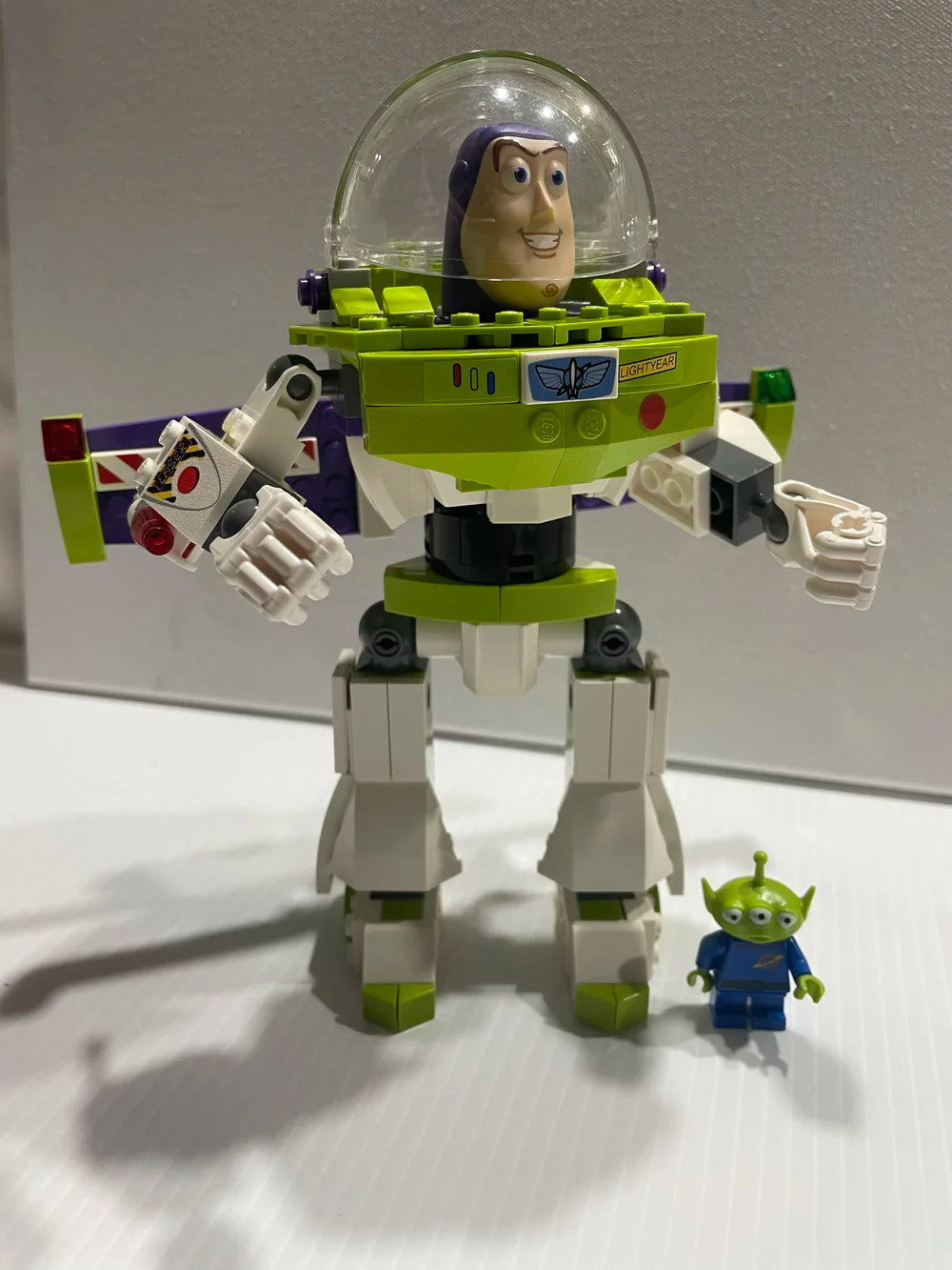 7592- Construct a Buzz