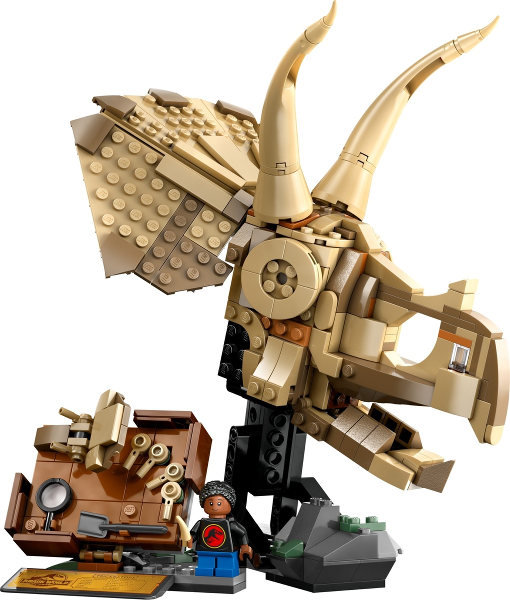 Used LEGO Dinosaur Fossils Triceratops Skull 76969