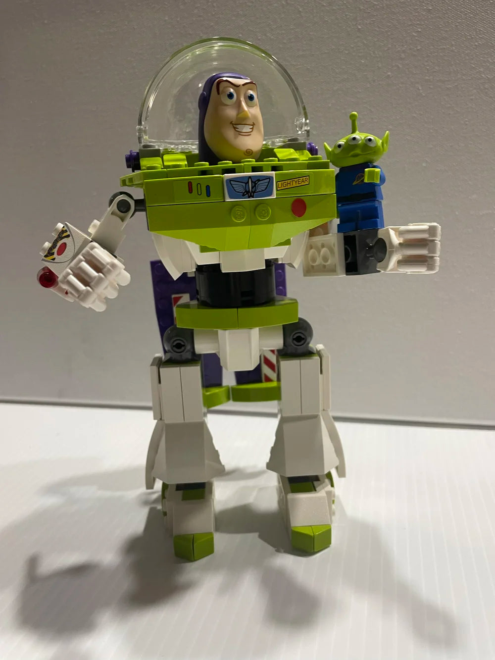 7592- Construct a Buzz