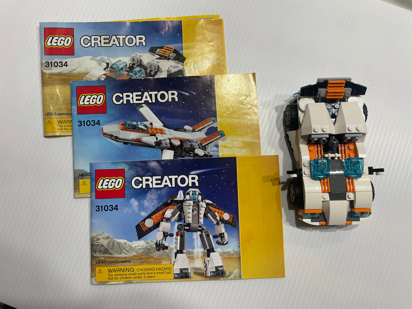 Future Flyers- 31034