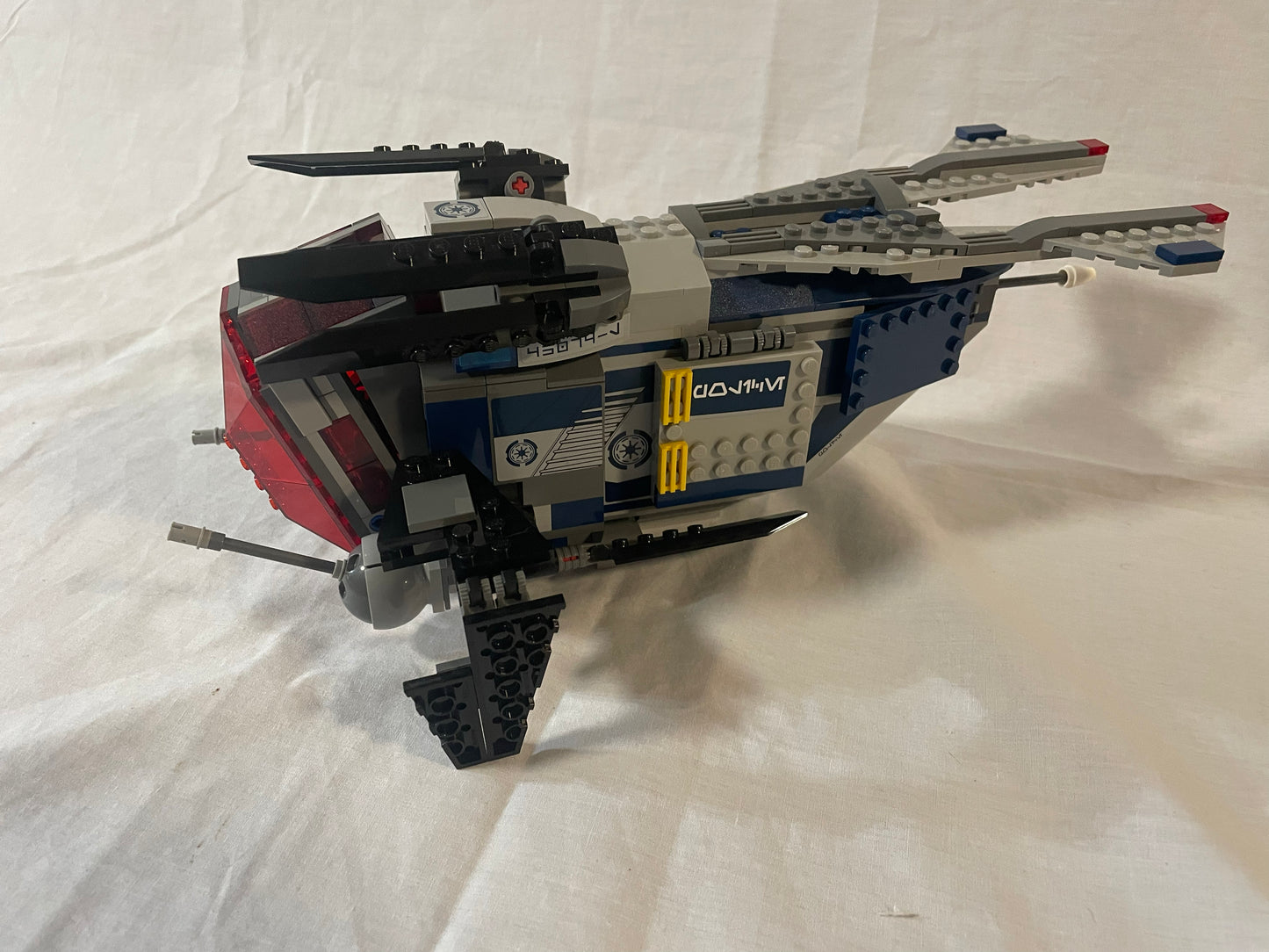 Coruscant Police Gunship- 75046