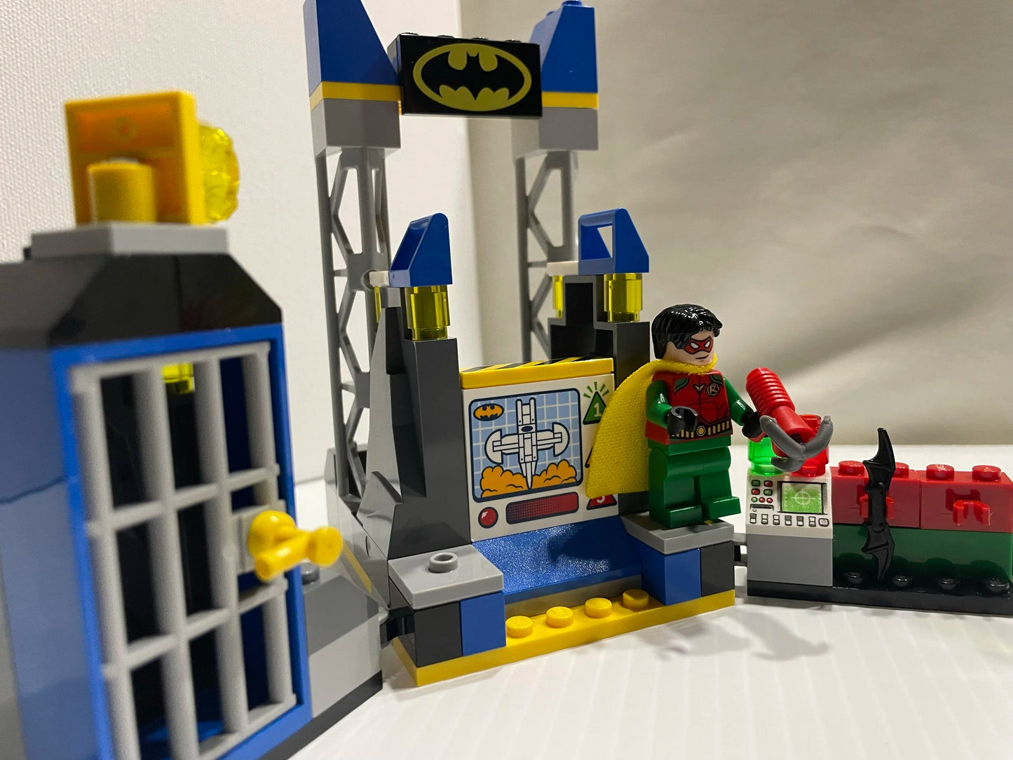 10753- Joker Batcave Attack