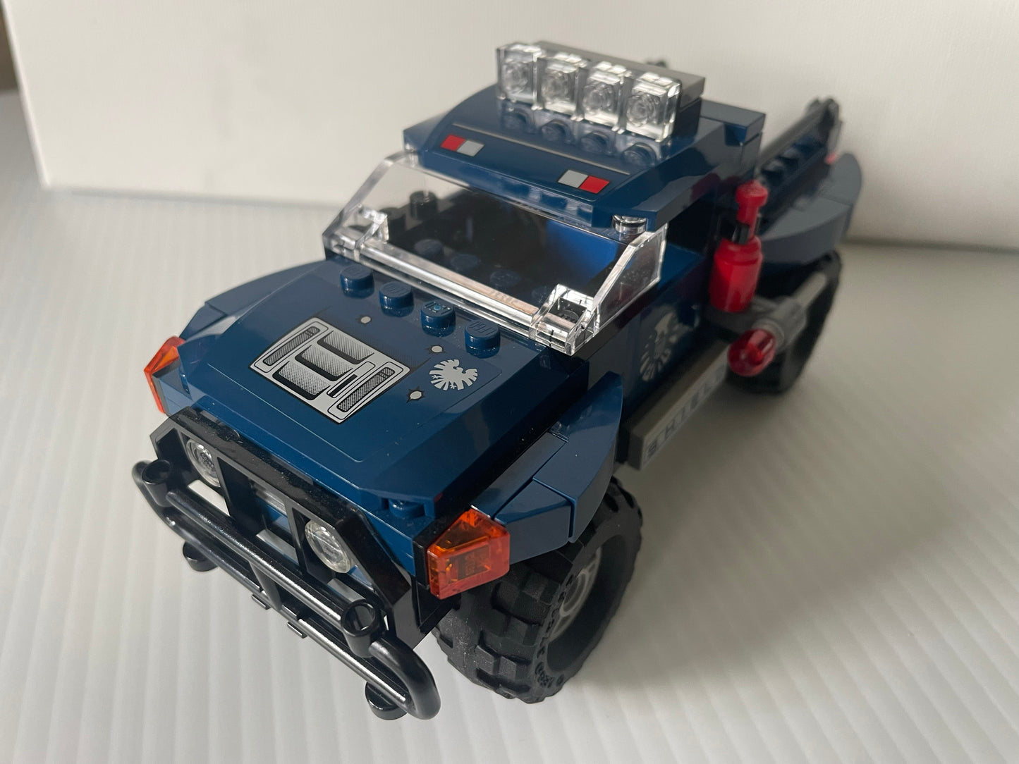 Loki's Cosmic Cube Escape- 6867