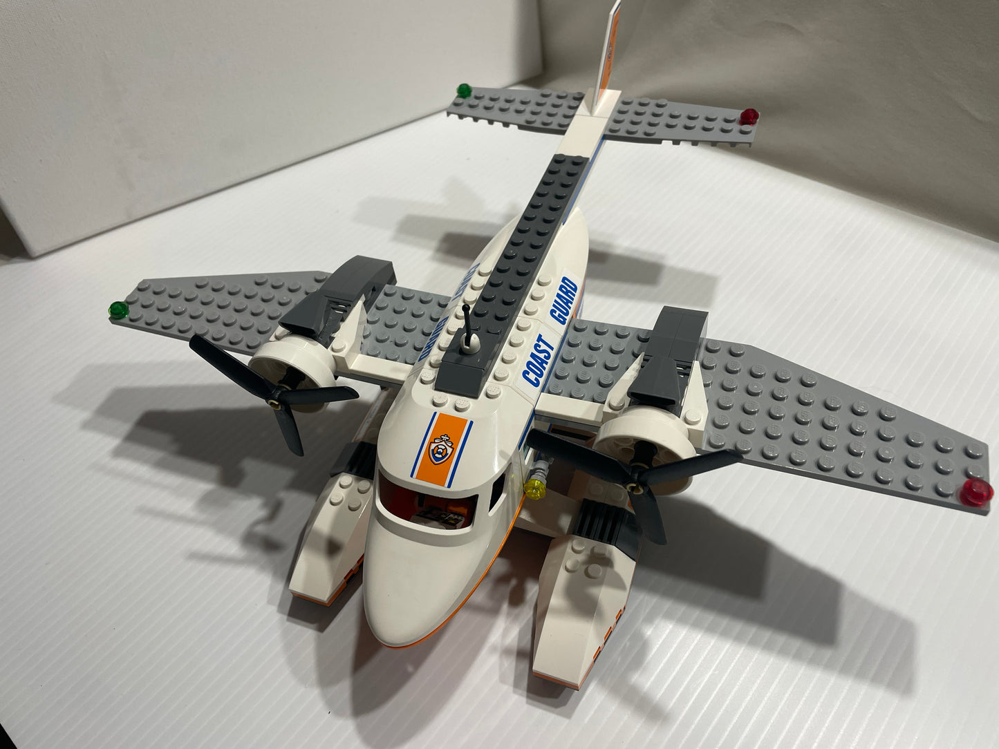 Coast Guard Plane- 60015