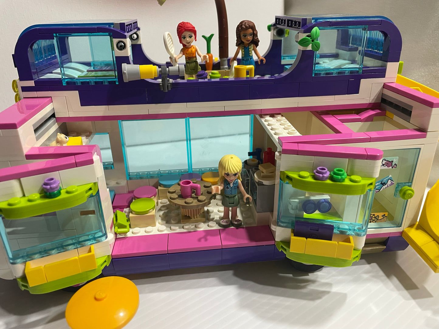 Friendship Bus- 41395