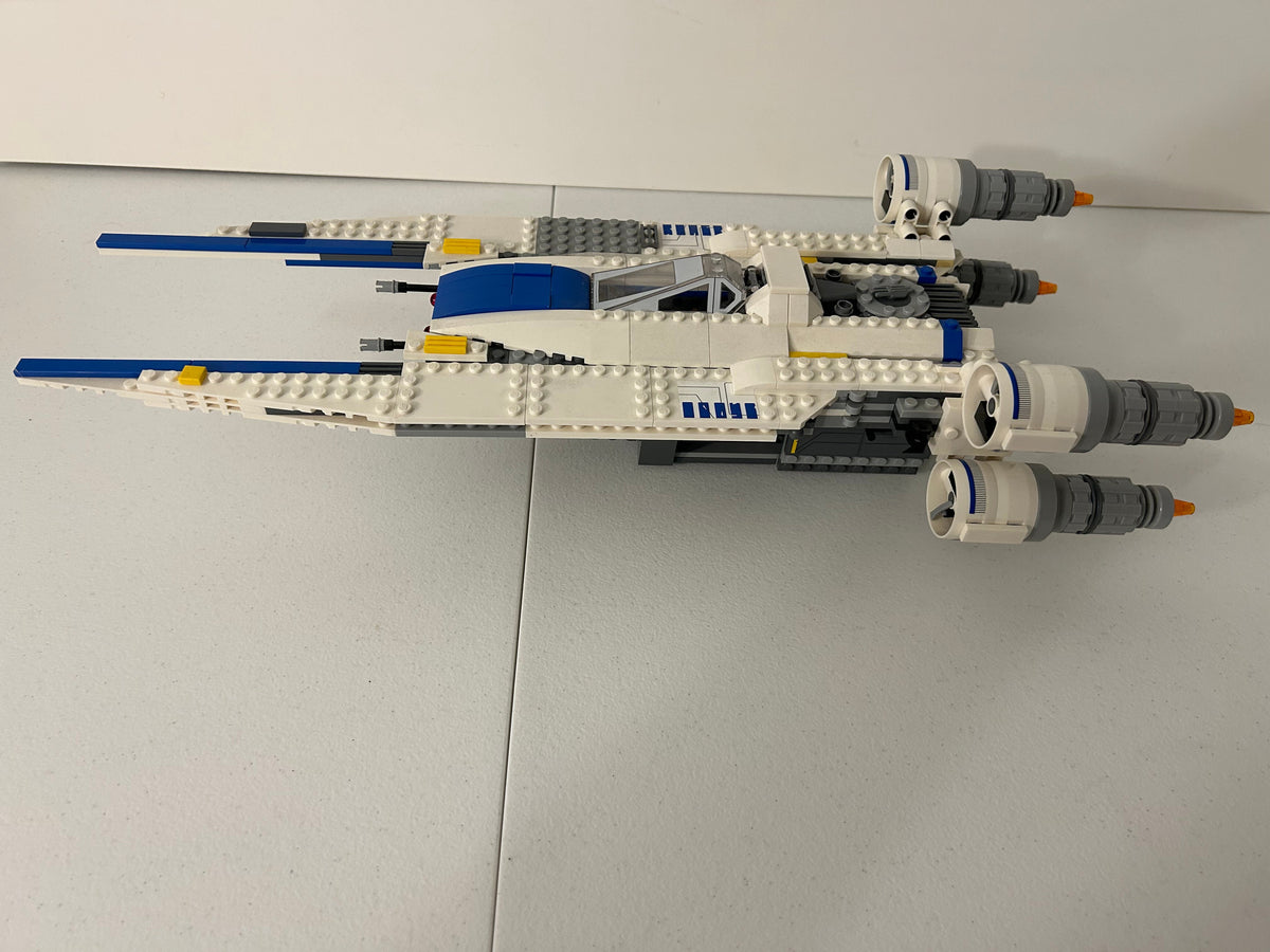 Used LEGO Star Wars Rebel U-wing Fighter 75155, actual set photo