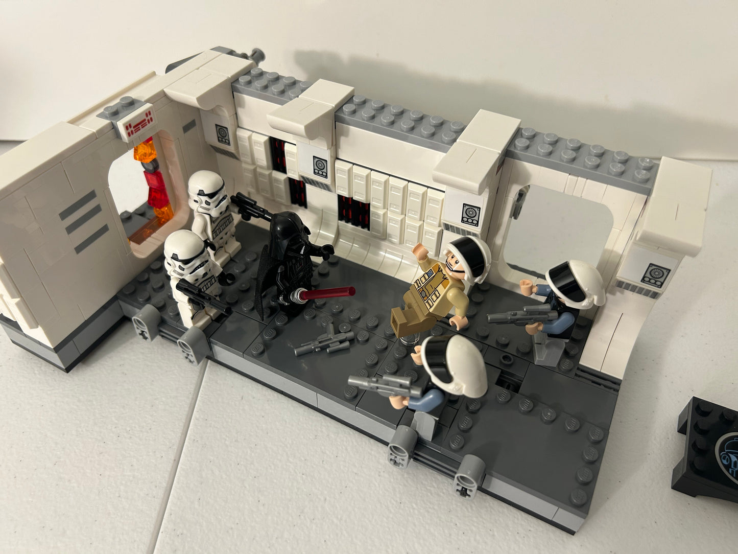 Boarding the Tantive- 75387
