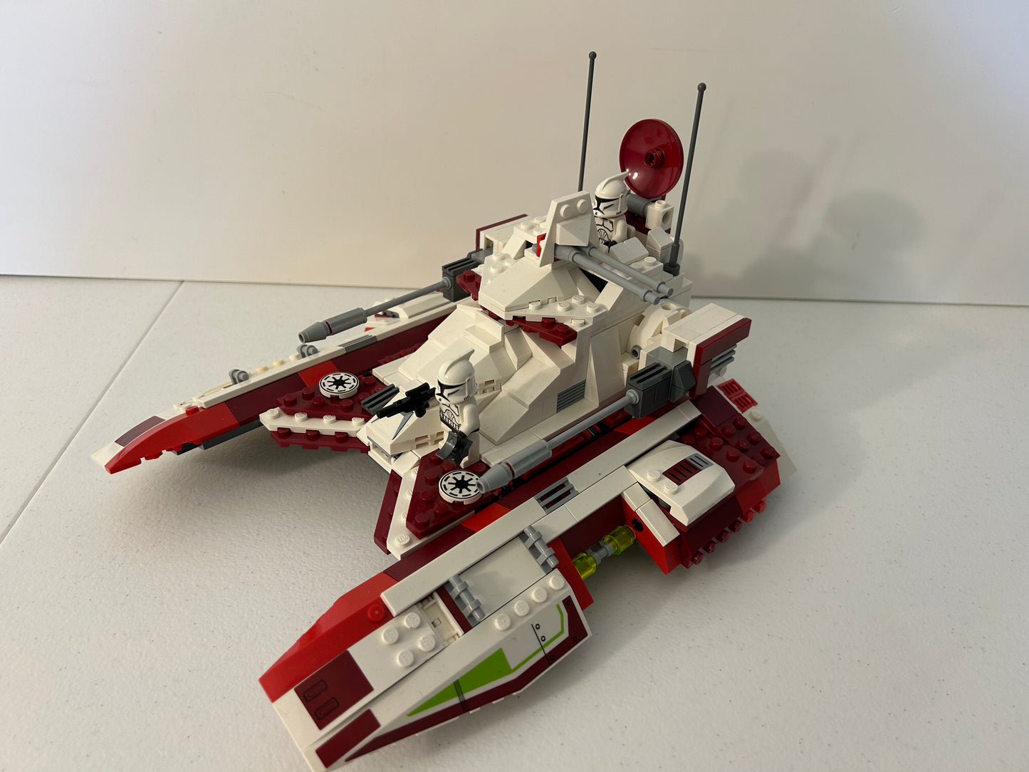 Republic Fighter Tank- 7679