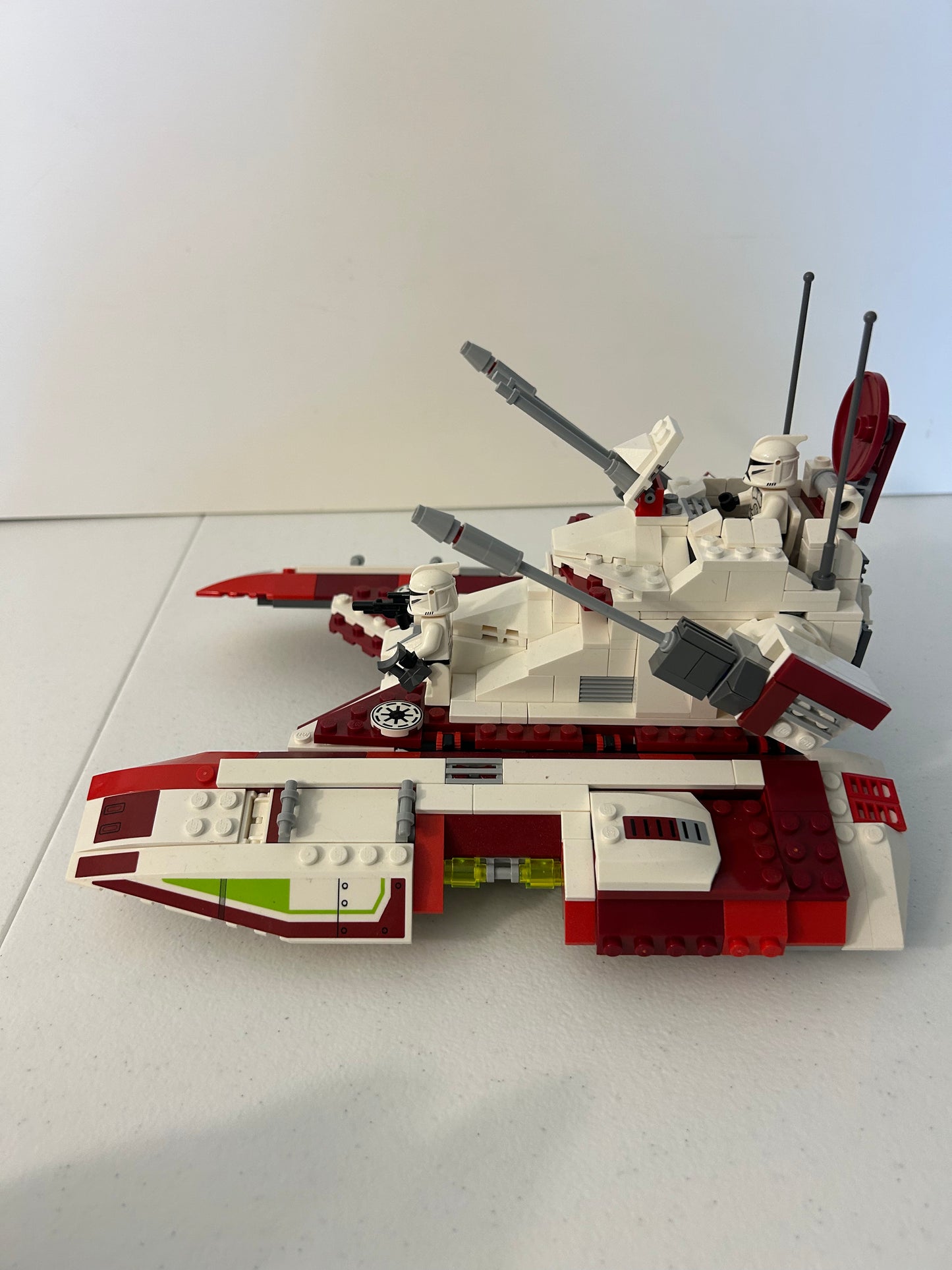 Republic Fighter Tank- 7679