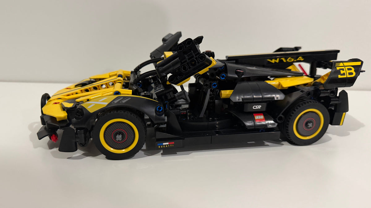 Used LEGO Technic Bugatti Bolide 42151, additional view of the actual set