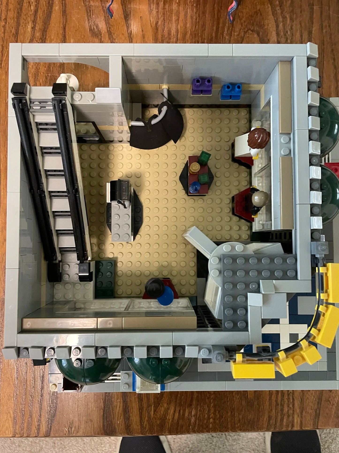 Grand Emporium- 10211