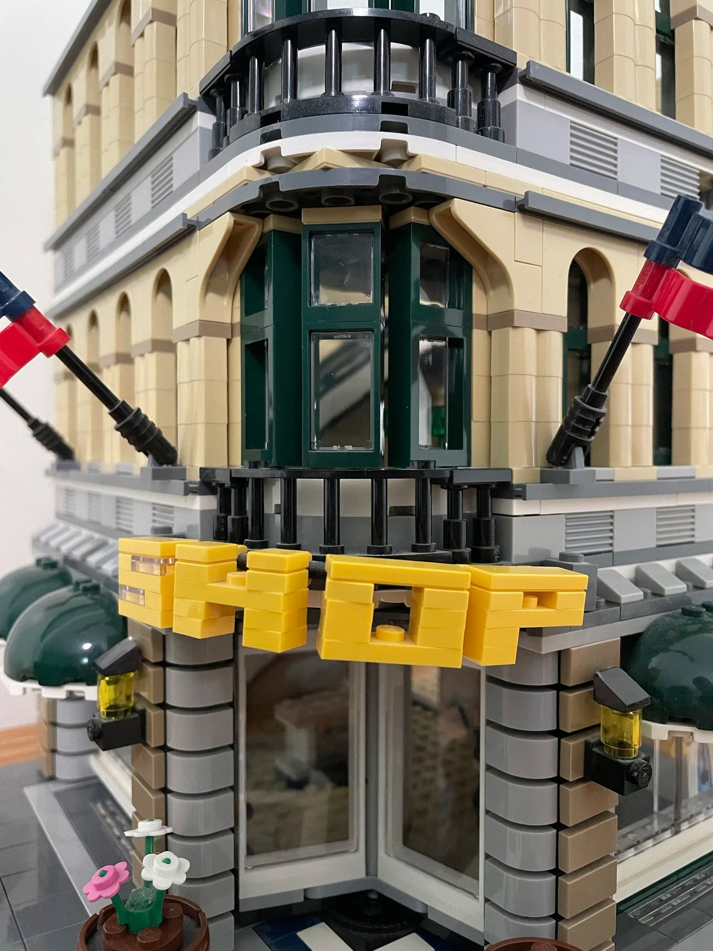 Grand Emporium- 10211