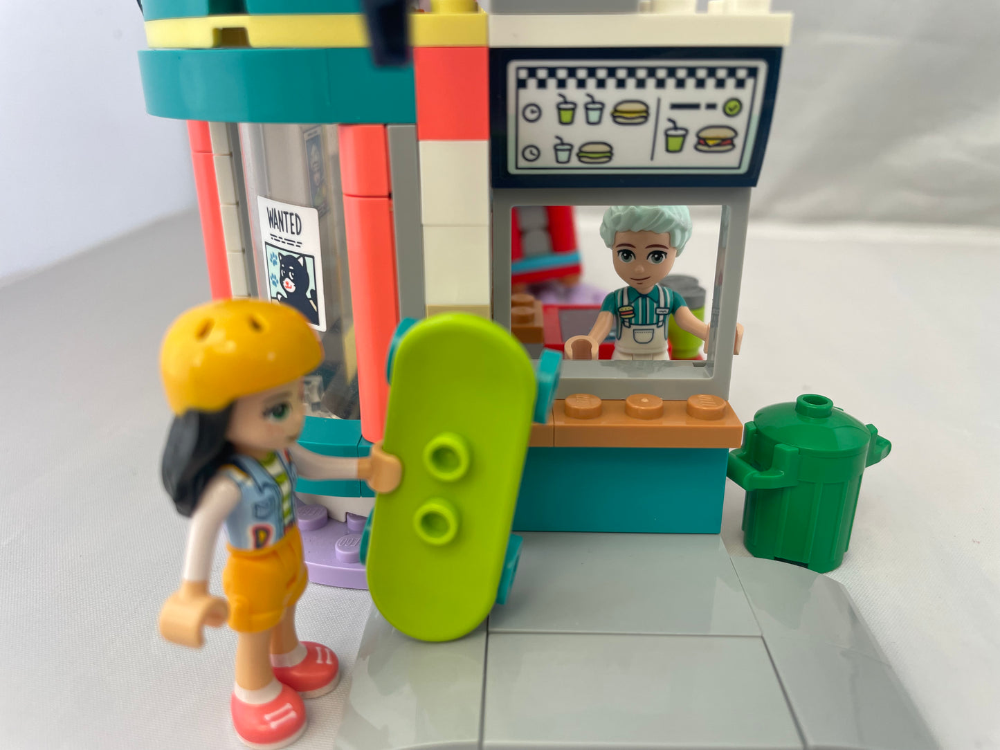 Downtown Diner- 41728