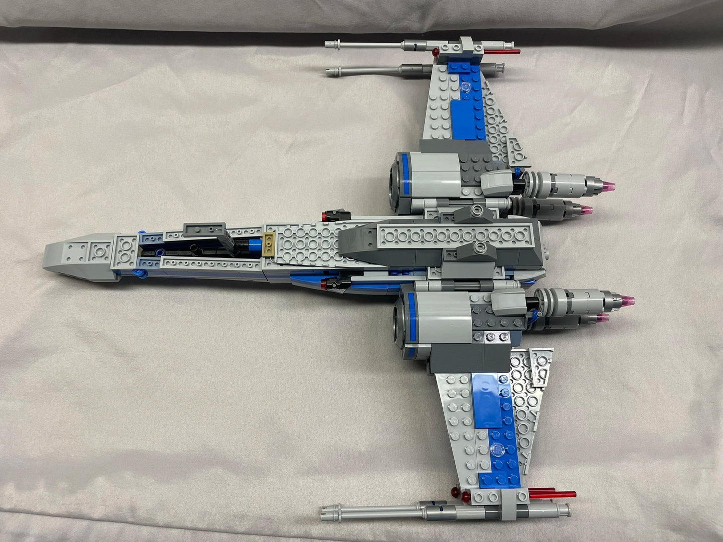 Resistance X-Wing- 75149